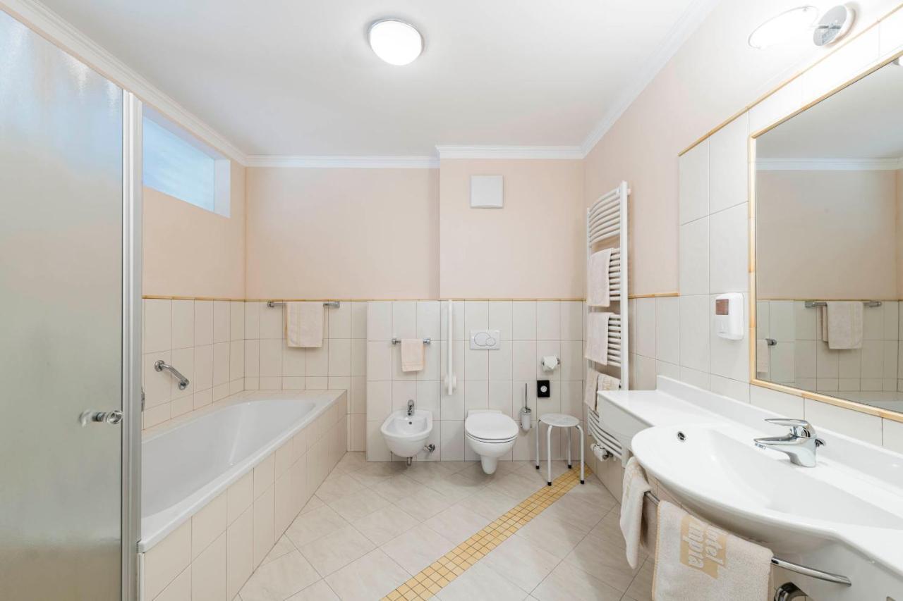 Hotel Olympia Brunico Luaran gambar